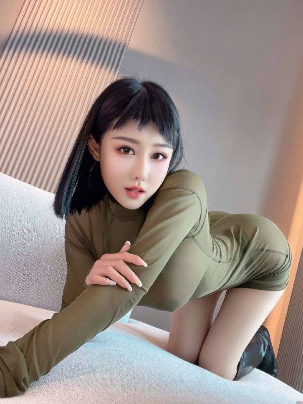 武汉小蕾玖➕气质佳人来自有韵味的城市苏州真正的肌肤如雪光滑柔软身高171天然无整E罩杯自从遇见你的那天起我所做的一切都是为了接近你🔴需要安排点击预约:@AnnaGJ168🟡被双向限制请联系:@AnnaGJ168bot