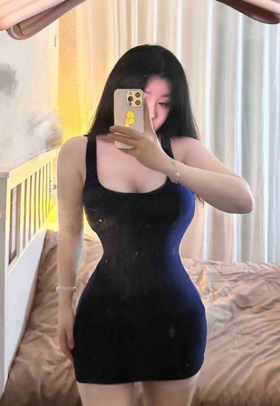 武汉小蕾玖➕新人健身教练175F偶💗尔兼职皮肤细腻💗白到发光💗洋气御姐💗前凸后翘了蜜桃臀💗温柔初恋感