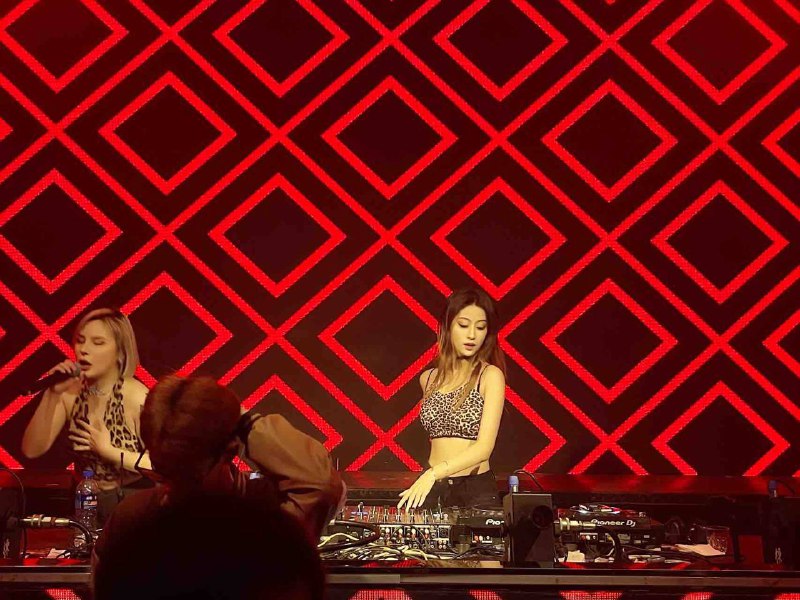 175dj程程  打碟兼职💓• 𝐇𝐞𝐢𝐠𝐡𝐭 175✔💓• 𝐖𝐞𝐢𝐠𝐡t 98✔💓• 𝐁𝐮𝐬𝐭胸围 c✔💓• 𝐀𝐠𝐞年龄 02✔💓• 𝐒𝐩𝐞𝐜𝐢𝐚𝐥𝐢𝐭𝐲 牛奶🥛肌肤 三点粉嫩馒头肉夹馍💓• 身体超级棒  超乖 口活一流  待客温柔   自带气质  真实职业dj打碟  本人比照片好看  气质绝佳  不事逼  不催客  配合度高  好评多  紧致水多  无差评  无黄单    《 以上介绍假赔 》💓• 会舞蹈  每天吉他课 瑜伽课 健身房 有马甲线🉑69🉑口爆🉑舌吻🉑🚗🉑陪浴🉑酒✌🈚纹身🉑