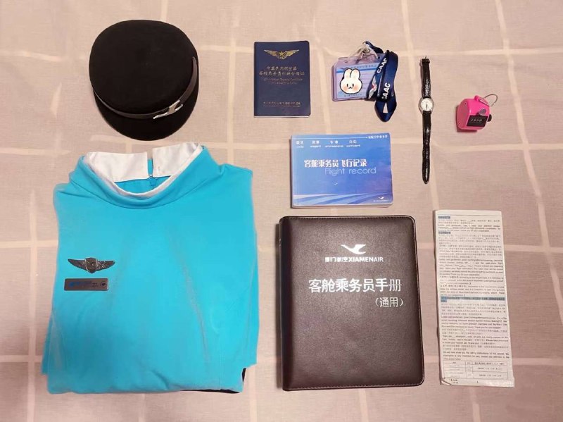 00后CC  171e  46kg   零整容妈生脸。可纯可御洋气 皮肤滑嫩白皙.身材气质俱佳 .  高情商 .温柔 热情⚠️⚠️⚠️航班到港时间可能出现变动，最好提前预约。另外公司规定晚上12点以后禁止外出，敬请谅解！