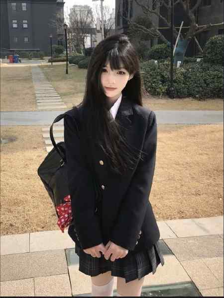 首次下水  纯纯新人 超级粉嫩168c 清纯无整型国泰民安真实06年(🉑看身份证)真实学生(🉑学信网可查)↑↓粉，冷白皮雪白童颜巨乳，全身零整，江苏人性格温柔体贴邻家女孩形象气质佳新人纯欲风格百变  有ws