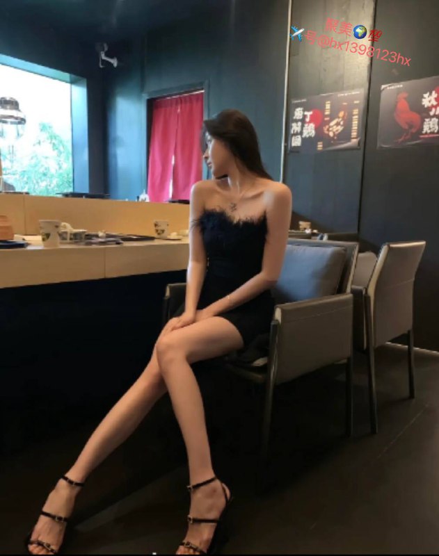 武汉极品网红，02/170d纯欲风