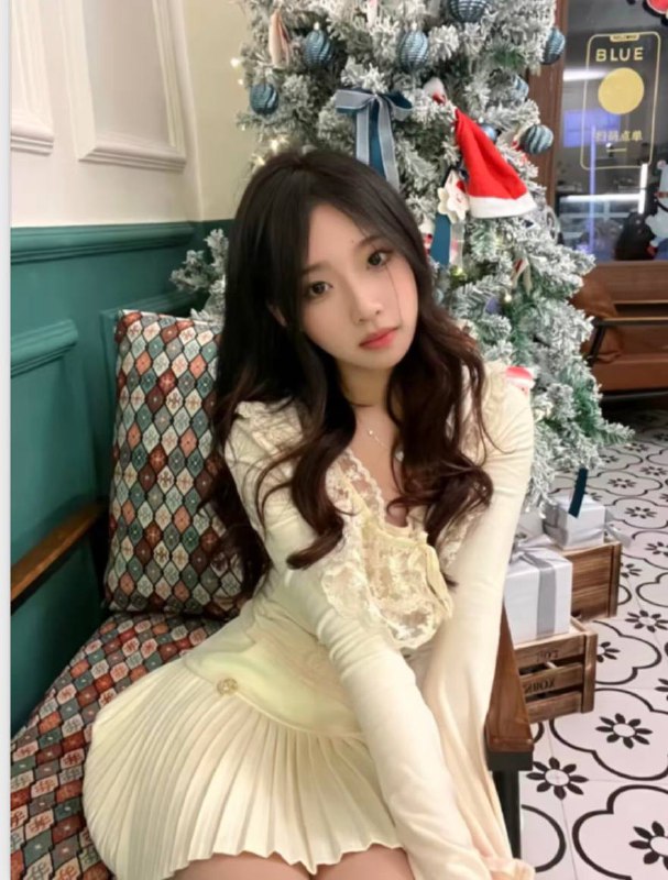 #恒大歌舞团在校大学生 初恋