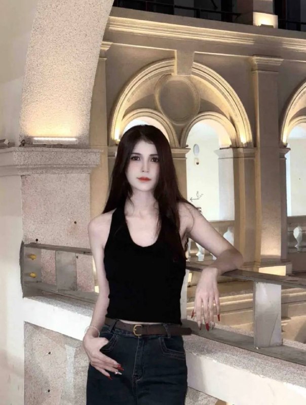 #恒大歌舞团混血 性格知书达理