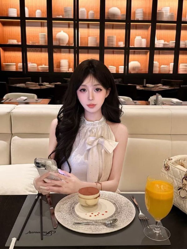 #恒大歌舞团极品学生妹