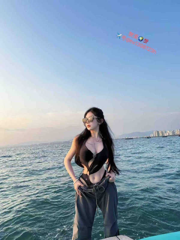 重庆·165cm  88斤 臀89 腰围56🐻D  全身无整🈚️纹身•普拉提  瑜伽教练兼职🥢腿🍑臀 在校学生•温柔体贴  肌肤敏感  配合度高  性格好•爱好：游泳   健身    高尔夫🏌滑雪⛷•🉑69🉑🐍吻🉑代开🉑登记