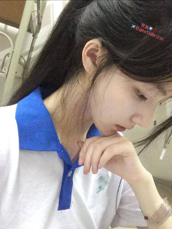 重庆05年 清纯小白花本人特别清纯 170c无整低素质勿扰兼职 请提前预约沟通安排 谢谢