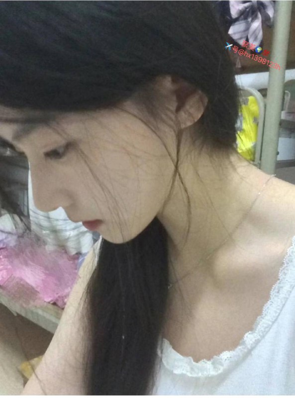 重庆05年 清纯小白花本人特别清纯 170c无整低素质勿扰兼职 请提前预约沟通安排 谢谢