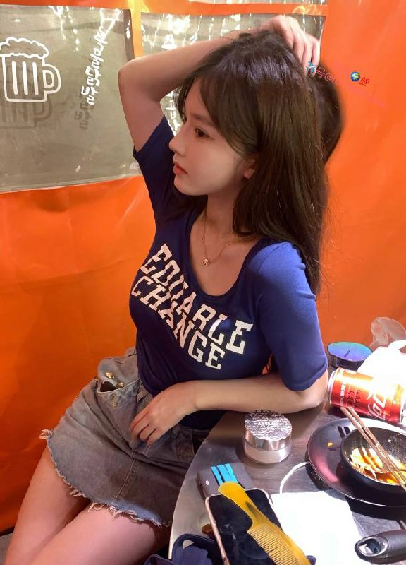 重庆极品舞蹈系反差女友外表清纯高冷 内心燥难耐170🐻C 04年 极品 皮肤雪白