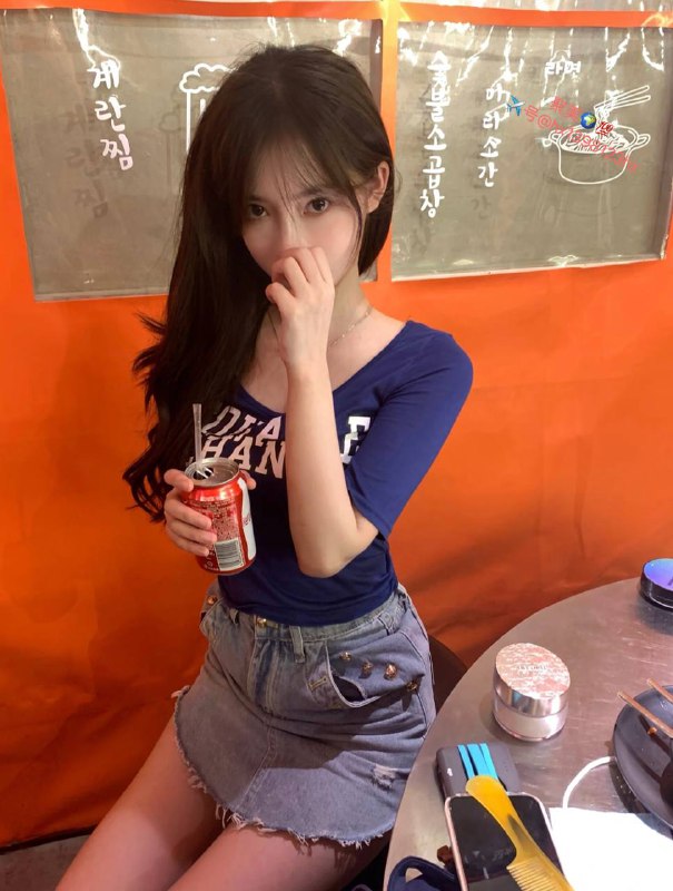 重庆极品舞蹈系反差女友外表清纯高冷 内心燥难耐170🐻C 04年 极品 皮肤雪白