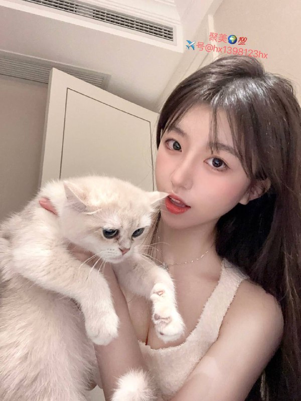 重庆极品❤️人如意极品白小纯在校学生168 03D 蜜桃臀 反差感