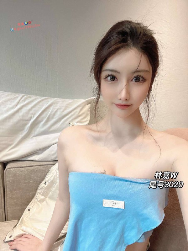 重庆极品洋气清纯舞蹈生兼职极品校花03年 168D 小蛮腰 蜜桃臀完美𝐒曲线身体雪白晶莹通透高素质 高颜值 高材生 十五年舞蹈功底 林嘉上戏高材生  可一字🐎解锁任何姿势曾获得：《江南》第十四届中国舞蹈“荷花奖”等等…