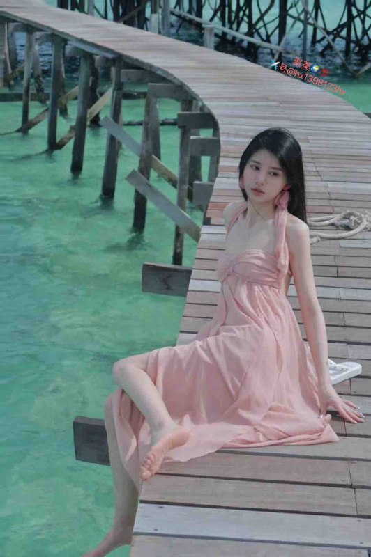 重庆❤️人 首开净172 02年🐻Cs身材性格温柔皮肤雪白高情商fw