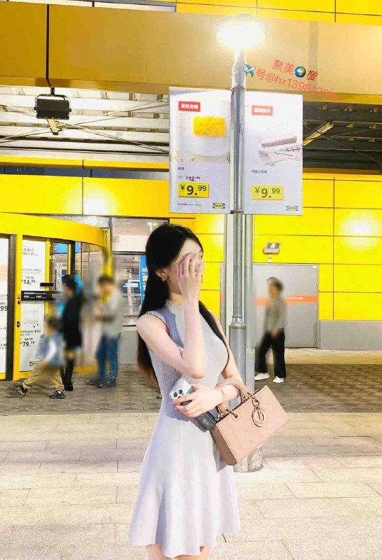 重庆𝐇𝐞𝐢𝐠𝐡𝐭身高/170• 𝐖𝐞𝐢𝐠𝐡𝐭体重/96• 𝐁𝐮𝐬𝐭胸围/C• 𝐀𝐠𝐞年龄/03• 𝐎𝐜𝐜𝐮𝐚𝐭𝐢𝐨𝐧职业/网拍模特  舞蹈系学生• 𝐒𝐩𝐞𝐜𝐢𝐚𝐥𝐢𝐭𝐲特长/肤白↕️粉超好的女友性格 服务素质全身白如雪，三点粉嫩，日系奶音身体超级棒，口活一流，一碰就流水女朋友感觉，温柔，听话，懂事会钢琴，现代舞，学霸校花