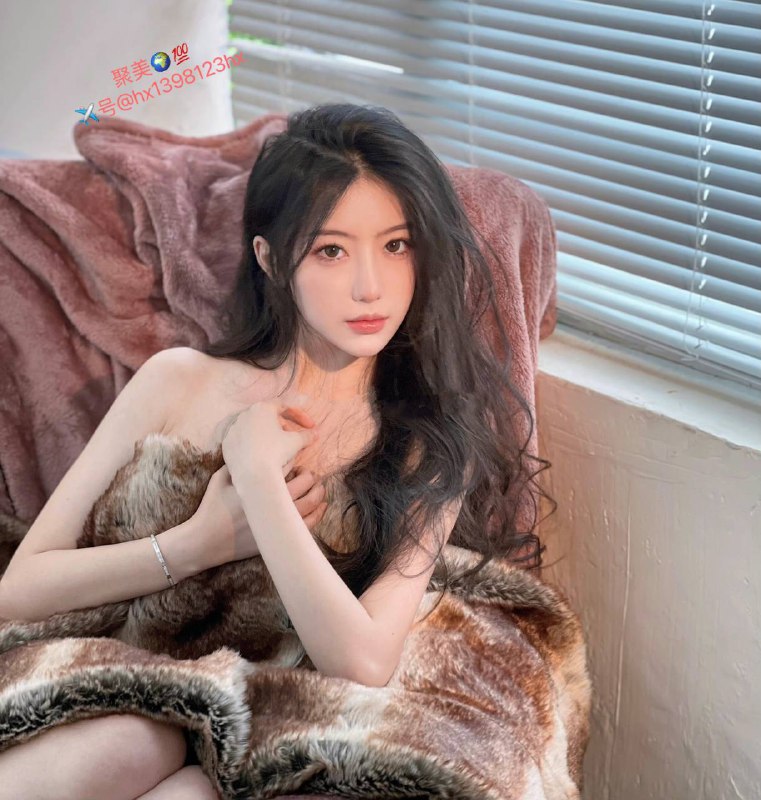 重庆❤️人 兼职美术学院学生 01年175e