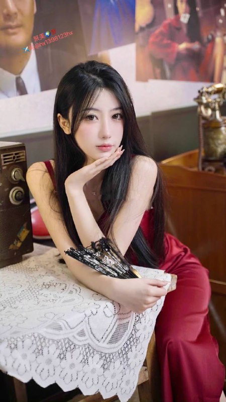 重庆❤️人 兼职美术学院学生 01年175e