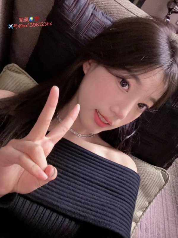 重庆❤️人172C 04 纯天然 无整无纹身 肤白牛奶肌肤 性格温柔 有趣 真实粉胸 超级紧致 喜欢甜美单纯必选 宝藏女孩