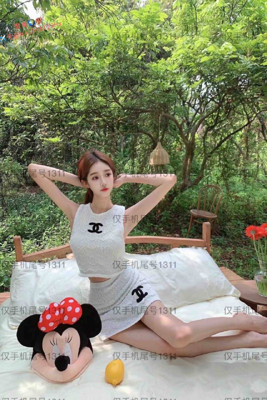 重庆❤️人极品小纯云南少数名族 美术学院在校168D真实02长腿细腰🧘‍♀️笑容超甜🥛皮肤雪白🍷不接酒课真人高气质范