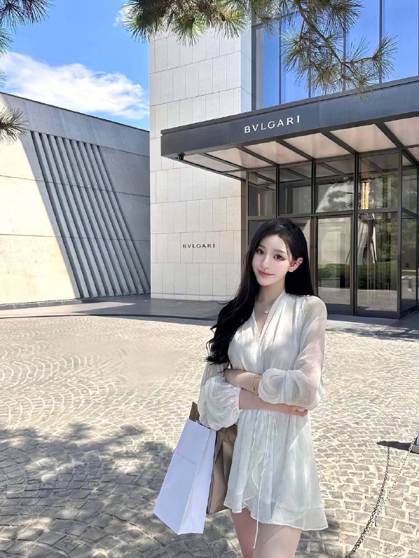 重庆170-03-D，校花白小纯 学生 网红款极品推荐 高白纯 只接素质课！！！🈲️酒客• 𝐇𝐞𝐢𝐠𝐡𝐭 身高170• 𝐖𝐞𝐢𝐠𝐡𝐭体重/95• 𝐁𝐮𝐬𝐭胸围/D           • 𝐀𝐠𝐞年龄/03爱瑜伽🧘财经学院再读生，短期兼职、纯天然、 敏感肌肤 带技能，会潮喷💦🥢腿🍑臀 前凸后翘全身雪白🈚️纹身🉑️69🐍💋•待客热情 身体柔软 配合度高💯• 不催不事 乖巧听话• 实力喜神 好评