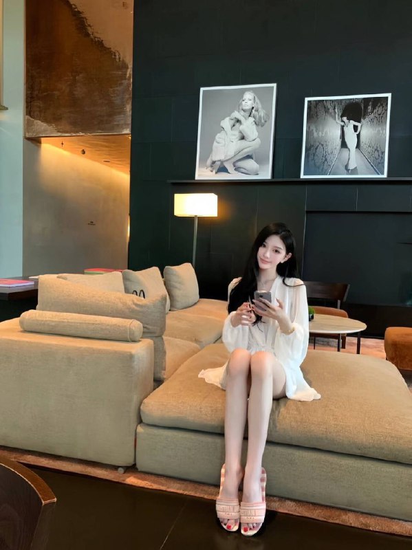 重庆170-03-D，校花白小纯 学生 网红款极品推荐 高白纯 只接素质课！！！🈲️酒客• 𝐇𝐞𝐢𝐠𝐡𝐭 身高170• 𝐖𝐞𝐢𝐠𝐡𝐭体重/95• 𝐁𝐮𝐬𝐭胸围/D           • 𝐀𝐠𝐞年龄/03爱瑜伽🧘财经学院再读生，短期兼职、纯天然、 敏感肌肤 带技能，会潮喷💦🥢腿🍑臀 前凸后翘全身雪白🈚️纹身🉑️69🐍💋•待客热情 身体柔软 配合度高💯• 不催不事 乖巧听话• 实力喜神 好评