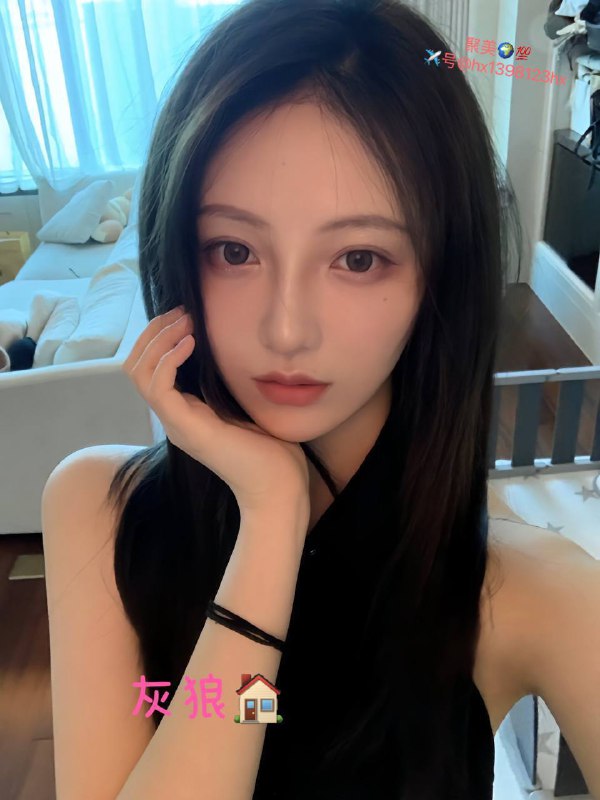 重庆❤️人 176D·学生，真实02学生 可查学信网 零整容 皮肤雪白 大长腿 无纹身