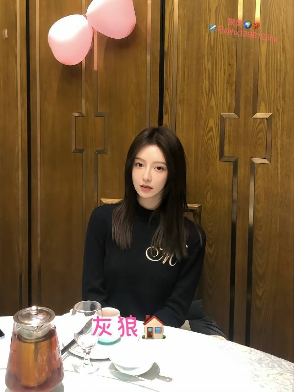 重庆❤️人 176D·学生，真实02学生 可查学信网 零整容 皮肤雪白 大长腿 无纹身