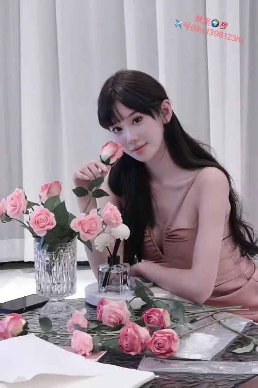 重庆❤️人圈外兼职 极品网红款. Age: 00. Height: 176cm. Weight:45kg.Cup:D高素质性格好兼职极品模特可纯可御全身雪白无风尘味女友feel