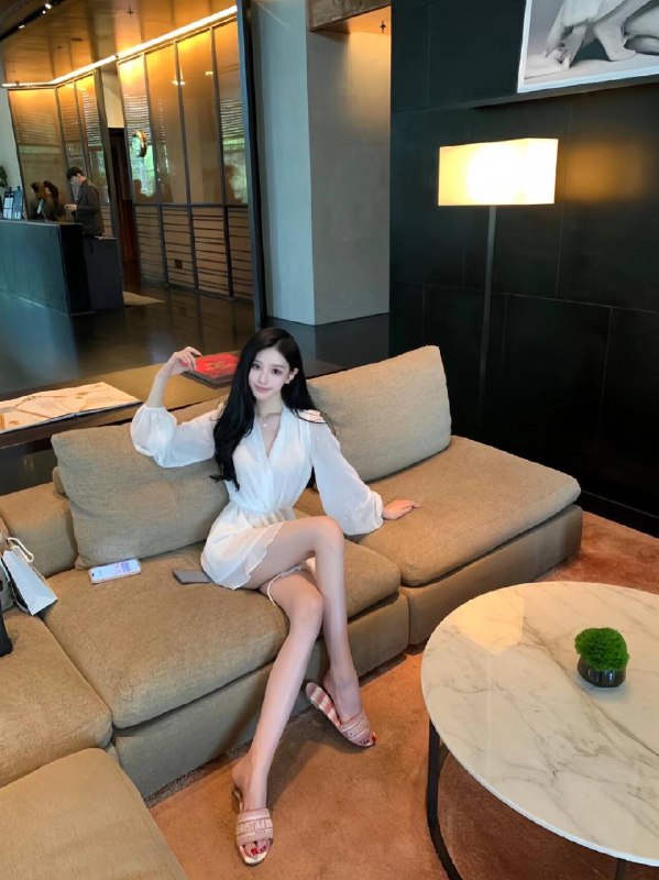 重庆170-03-D，校花#白小纯#学生#网红款极品推荐 高白纯 只接素质课！！！🈲️酒客• 𝐇𝐞𝐢𝐠𝐡𝐭 身高170• 𝐖𝐞𝐢𝐠𝐡𝐭体重/95• 𝐁𝐮𝐬𝐭胸围/D           • 𝐀𝐠𝐞年龄/03爱瑜伽🧘财经学院再读生，短期兼职、纯天然、 敏感肌肤 带技能，会潮喷💦🥢腿🍑臀 前凸后翘全身雪白🈚️纹身🉑️69🐍💋•待客热情 身体柔软 配合度高💯• 不催不事 乖巧听话• 实力喜神 好评