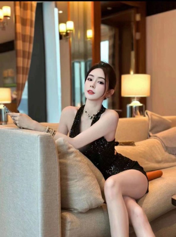 重庆极品大蜜气质大牌 极品身材极品骚大蜜 纯御天花板🌸气质可人💗✨Height-168cm  Weight-45kg✨👙🐻G 温柔女友范 高素质谈吐优雅✨🌸完美花瓶身 蜜🍑臀 服务一流 体贴入微🉑外🉑✌🏻🉑代开