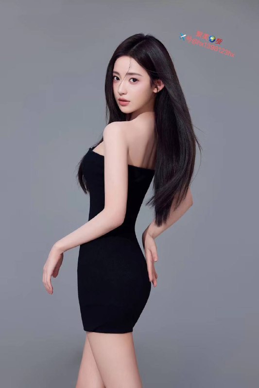 重庆范冰冰🏠03硬5♥️纯⭕️外高素质·03年学生短期兼职🌸• 𝐇𝐞𝐢𝐠𝐡𝐭身高/170• 𝐖𝐞𝐢𝐠𝐡𝐭体重/92• 𝐁𝐮𝐬𝐭胸围/36D 真🐻穿衣时尚大牌 爱笑的甜美女孩 温柔迷人优雅只接待素质高端k