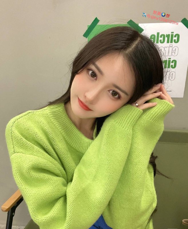 重庆极品清纯学生173 04 92 D 在校大学生 s型身材 气质佳服务态度好