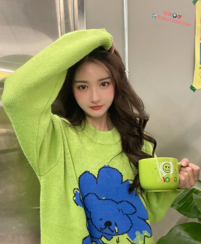 重庆极品清纯学生173 04 92 D 在校大学生 s型身材 气质佳服务态度好