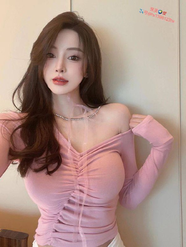 重庆170 D真实00  身材火辣签约模特 商演 实力派演员经常健身🍑臀  长腿细腰👛通体雪白 气质优雅 短期兼职💗5短期停留