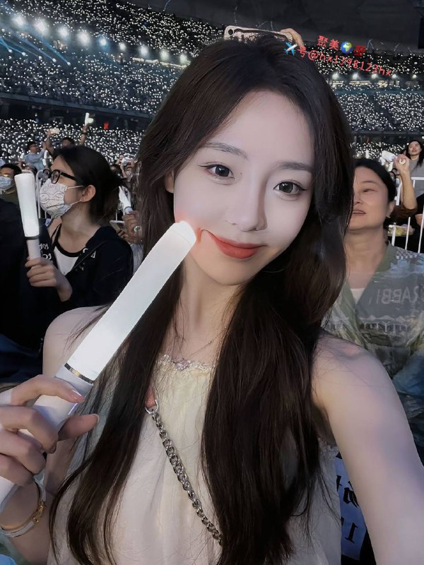 重庆172D 02年无整 无纹身圈外兼职 偶尔出 一个月开几天