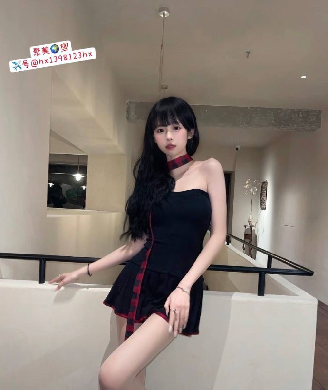 重庆06年纯妹妹06净168D 极品白🐯暑假首次兼职