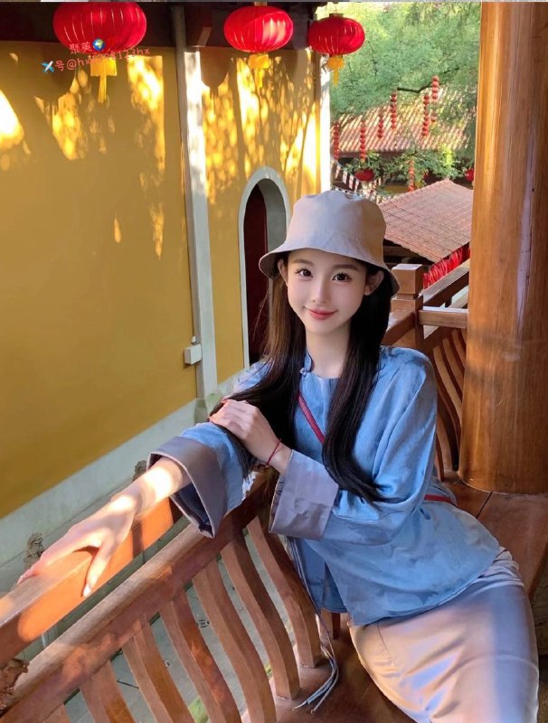 重庆在校学生重庆新人初次⬇️氵03年170d上粉下嫩 天然无整 清纯可爱肤软体滑 乖巧听话 一身仙女味 淡淡少女香