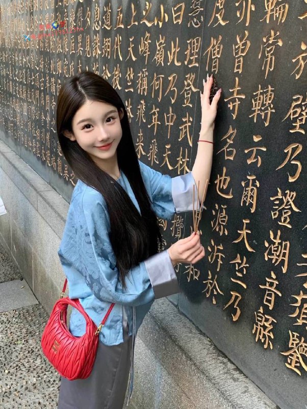 重庆在校学生重庆新人初次⬇️氵03年170d上粉下嫩 天然无整 清纯可爱肤软体滑 乖巧听话 一身仙女味 淡淡少女香