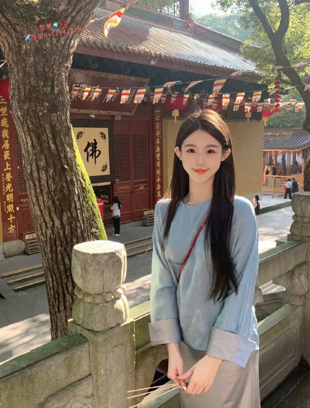 重庆在校学生重庆新人初次⬇️氵03年170d上粉下嫩 天然无整 清纯可爱肤软体滑 乖巧听话 一身仙女味 淡淡少女香