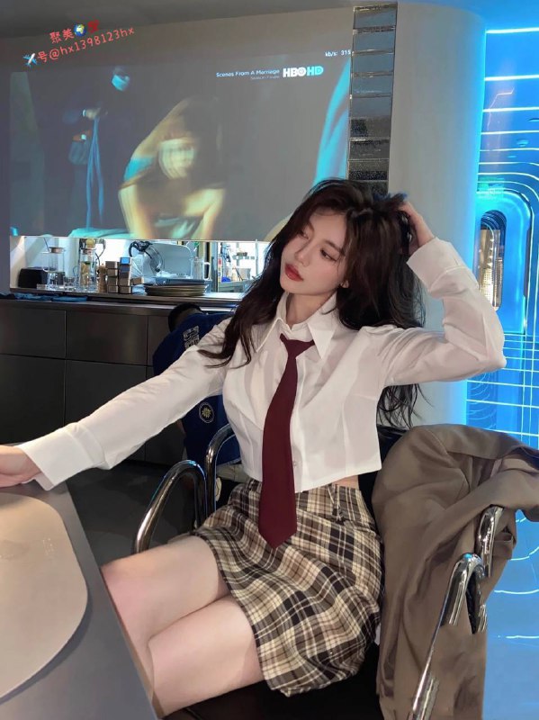 重庆美院艺术生172D极品领家小姐姐首开💝第一次下水、超级邻家小仙女感觉！素质超高、温柔体贴、不事妈、主动大方得体172cm、天然真实🐻D皮肤特别白、吹弹可破、纯兼职！皮肤雪白细腻🈚️纹身不抽烟。A4腰筷子腿。笔直修长。全身🈚️整纯天然好身材真人真照🍃资料不掺一点虚假水分。请认准本人❣️💘给您一个不一样的体验💋