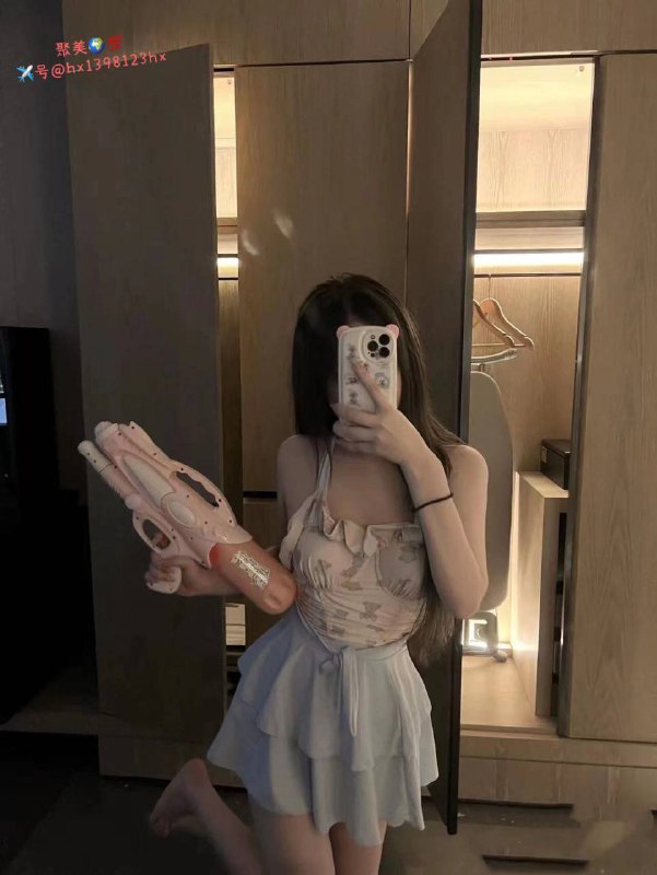 重庆兼职大学生，170C可以看证件兼职，雪白无纹身只接素质课