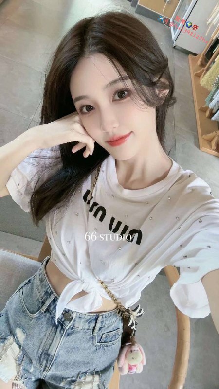 重庆❤️人兼职清纯校花，照片都是日常生活170 98斤 03年小纯 天然C天然 全身0整