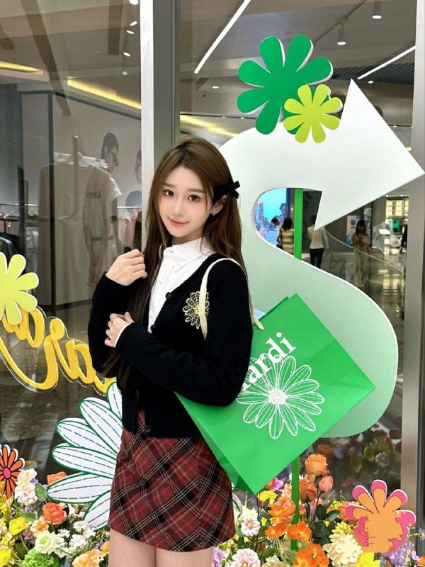 重庆真实学生03年 第一天ʸᵒᵘ ᵃʳᵉ ᵗʰᵉ ᶠⁱʳˢᵗ ᵃⁿᵈ ᵒⁿˡʸ.“你是首选 也是唯一.”⭐️初恋女友 feel身高: 光脚170年龄: 03年罩杯: C