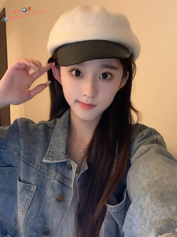 重庆极品留学生兼职高素质海外留学生 170c 02 马甲线折纸腰双腿又细又长 双语交流真正的5起质量3起开 不接急单只预约 清纯不失洋气 干净清爽大家闺秀