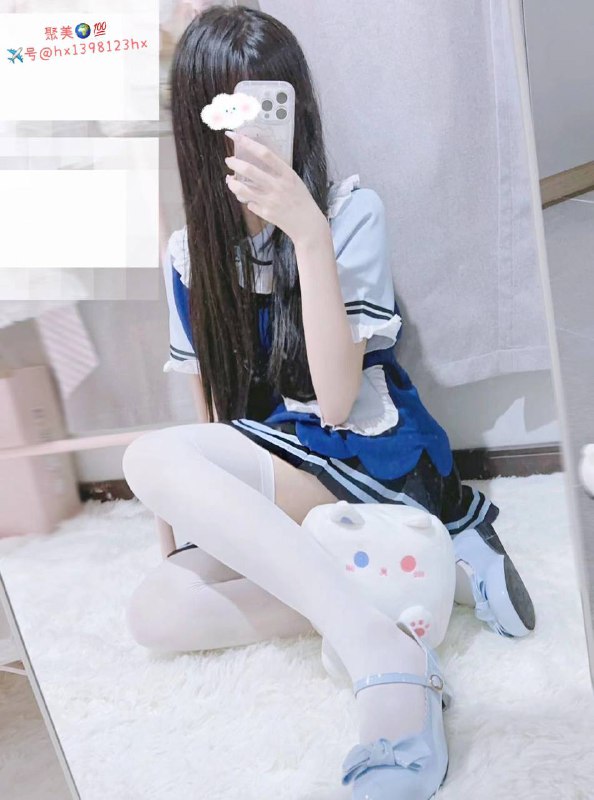 重庆05年萝莉极品❤️人学生刚下氵全身白净无整三点粉嫩 筷子腿164b 45kg