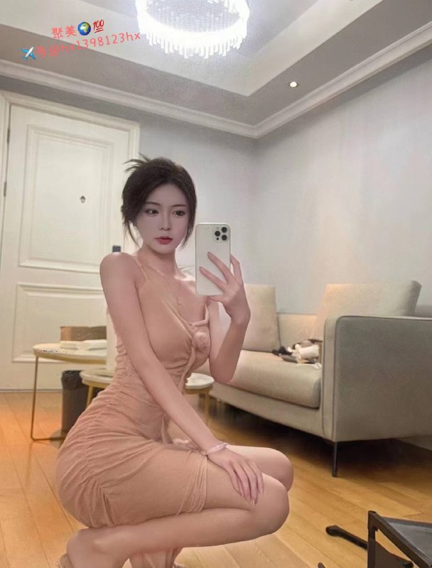 重庆肤白貌美，大长腿，可清纯可性感～ 马甲线，蜜桃臀，素质谈吐，高情商，情趣丝袜 只接素质课• 𝐇𝐞𝐢𝐠𝐡𝐭身高/175• 𝐖𝐞𝐢𝐠𝐡𝐭体重/48• 𝐁𝐮𝐬𝐭胸围/ D• 𝐀𝐠𝐞年龄/ 21