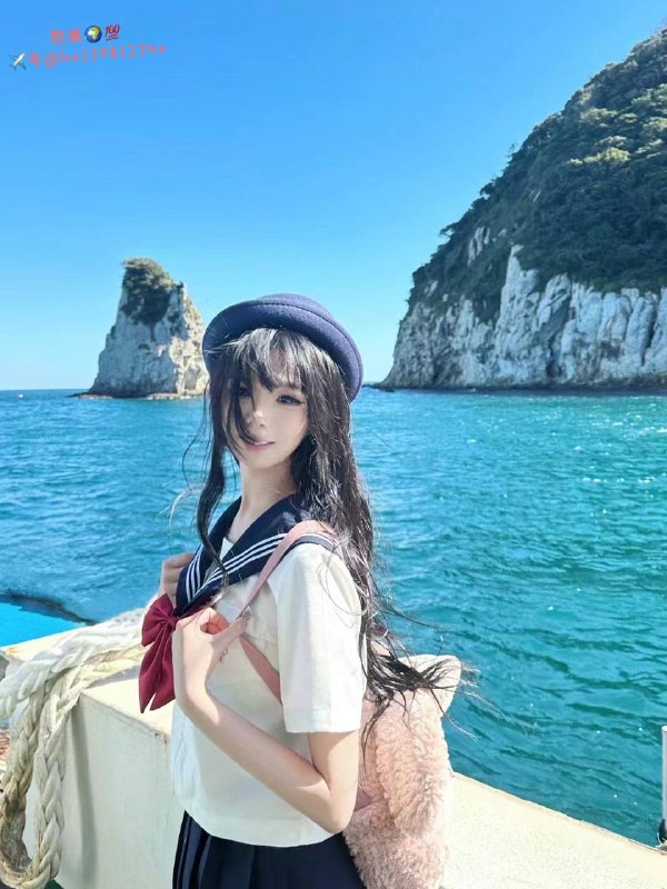 重庆05年萝莉极品❤️人学生刚下氵全身白净无整三点粉嫩 筷子腿164b 45kg