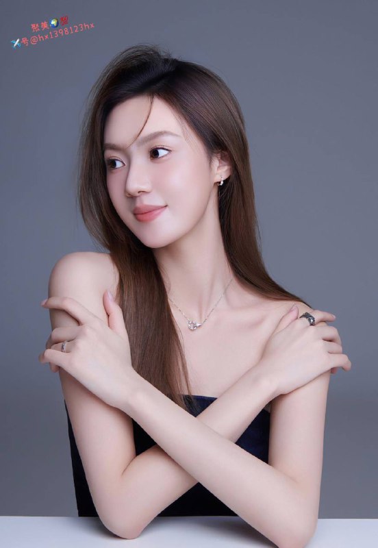 重庆纯兼职 无风尘味身高169 体重92斤 真熊E天然无整 可纯可欲热爱健身，无赘肉待k如男友 亲密无间只接素质k