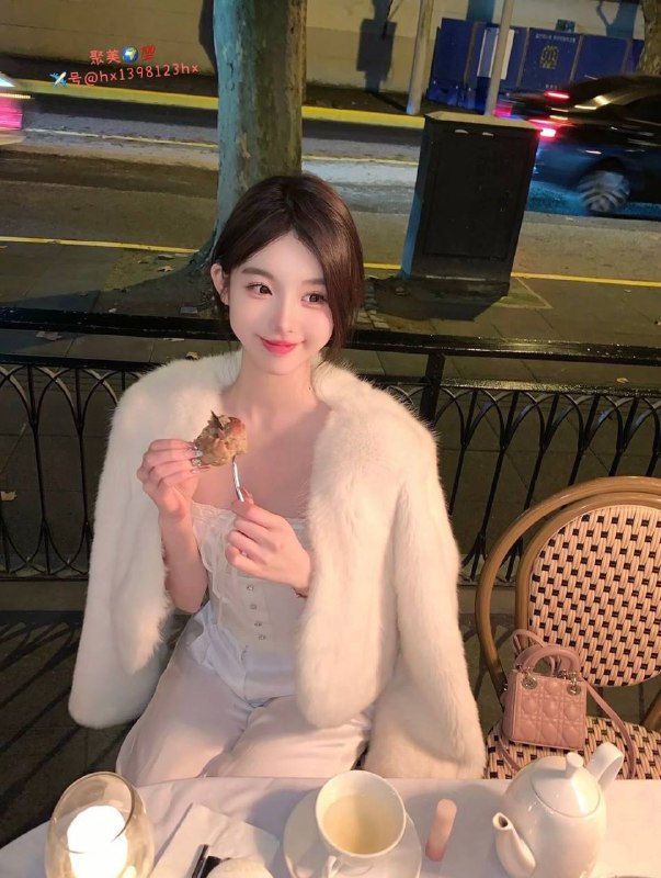 重庆171c 零零后 极品新人小纯• 活泼开朗  温柔可人• 声音甜美 女朋友feel• 真人真照 假赔w 可盐