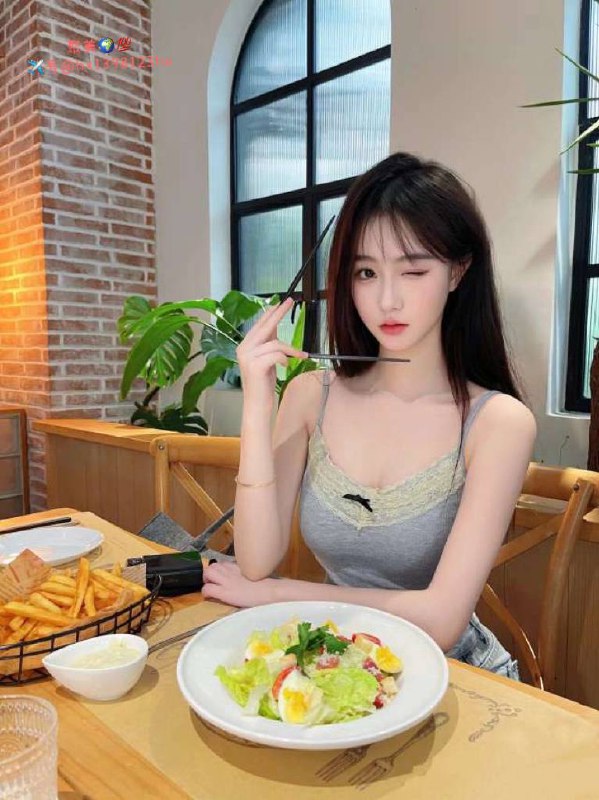 重庆新人168c. 04年可🐍💋可69不接急 纯兼职🈲醉酒