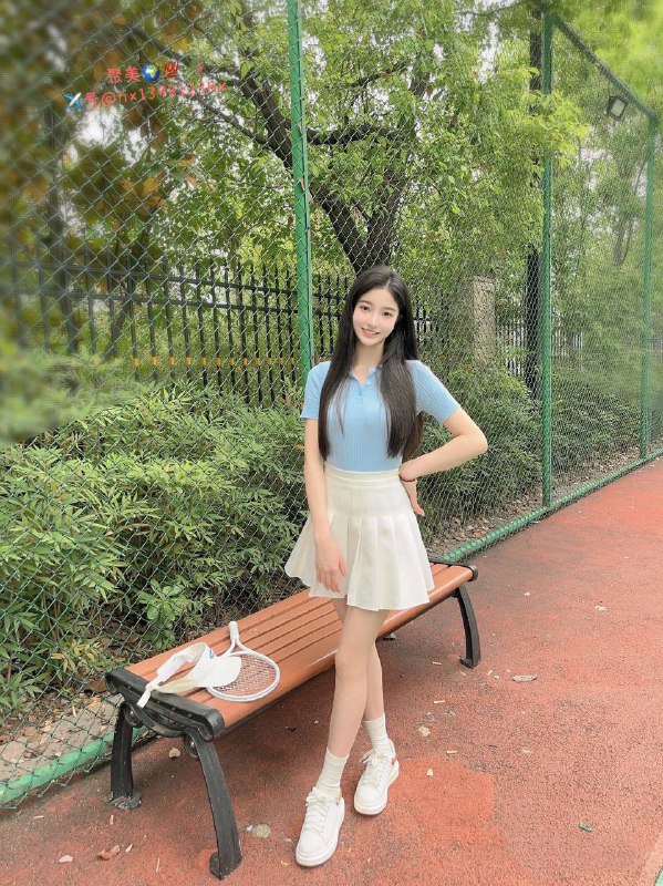 重庆❤️人白小纯 真实学生兼职﻿Height身高/168﻿Weight体重/90﻿Bust胸围/C﻿Age年龄/03﻿Hobby兴趣/清纯气质 待人温柔 声音甜美给你不一样的恋爱体验